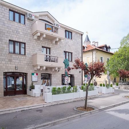 Apartmani Vila Kosa Trebinje Ngoại thất bức ảnh